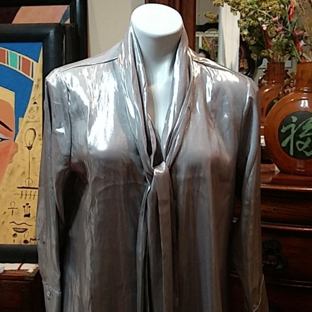 Ashro blouse   - Picture 3 of 8